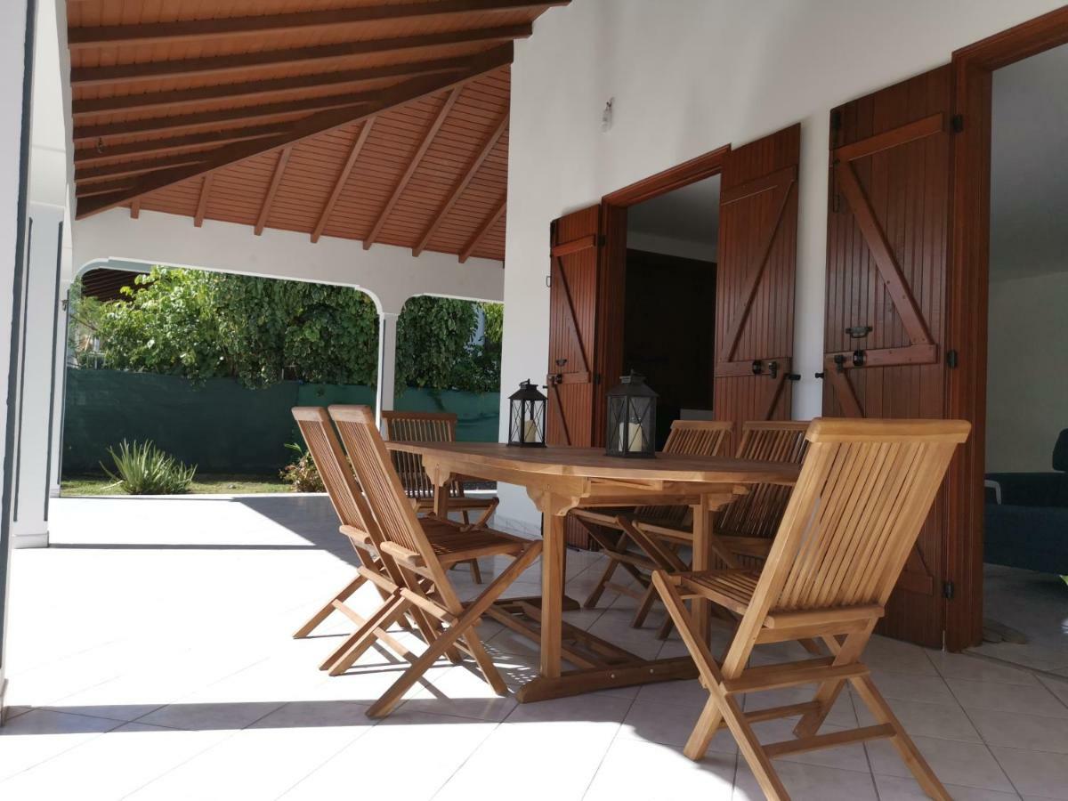 Les Lataniers St-francois Villa